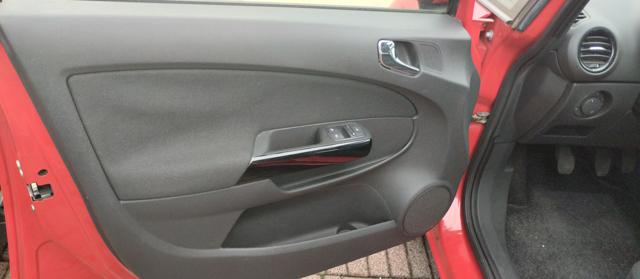 OPEL Corsa usata, con Specchietti laterali elettrici