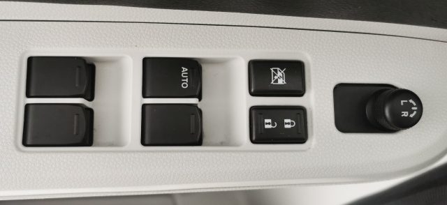 SUZUKI Ignis usata 56