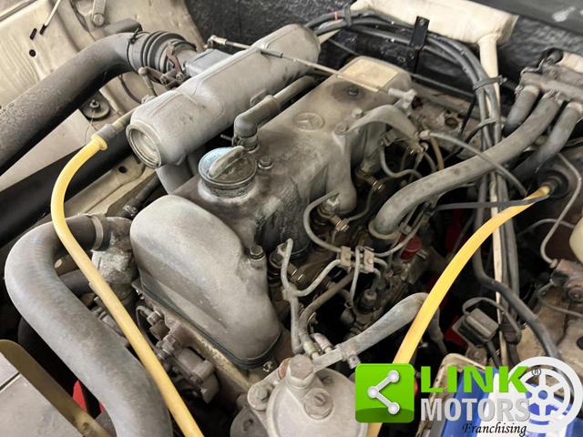 MERCEDES-BENZ 220 usata 42