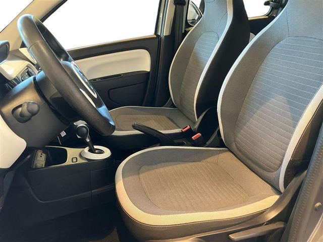 RENAULT Twingo usata, con Controllo automatico clima