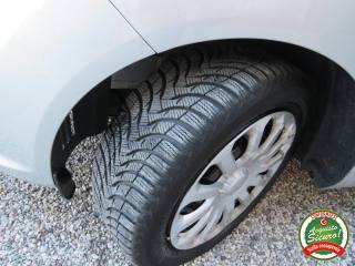 FORD Fiesta usata, con Bluetooth