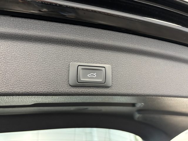 AUDI Q3 usata, con Touch screen