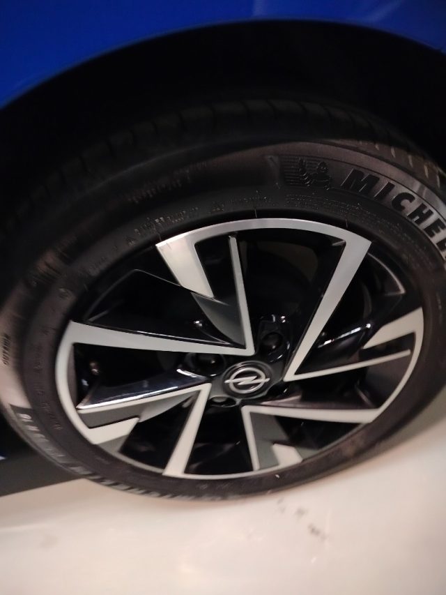 OPEL Corsa usata, con Cruise Control