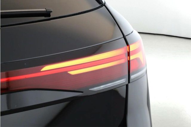 VOLKSWAGEN Passat Variant usata, con Fendinebbia