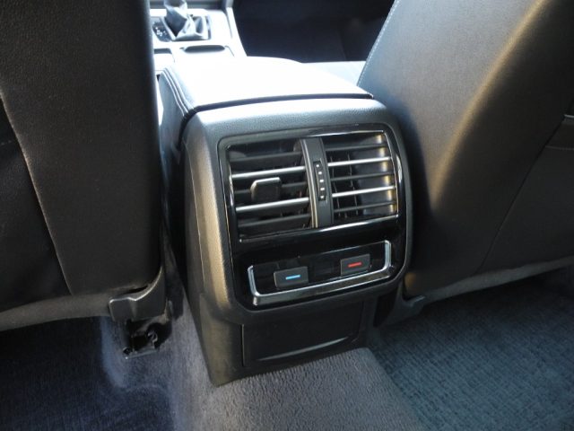 VOLKSWAGEN Passat Alltrack usata 57