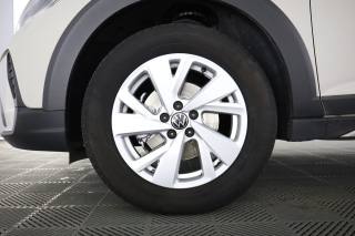 VOLKSWAGEN Taigo usata 8