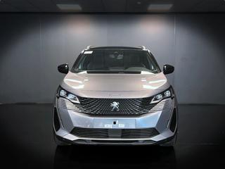 PEUGEOT 5008 usata, con Airbag