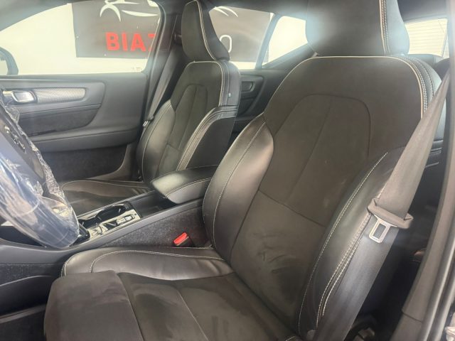 VOLVO XC40 usata, con Controllo automatico clima