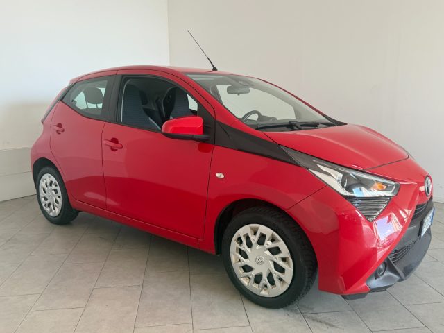 TOYOTA Aygo usata 1