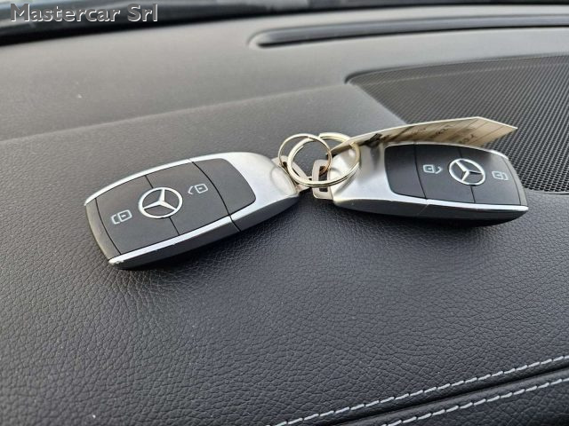 MERCEDES-BENZ CLA 200 usata, con Servosterzo