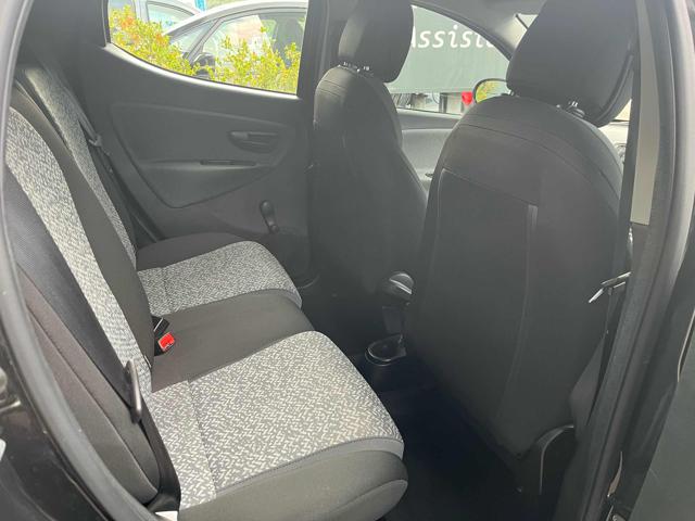 LANCIA Ypsilon usata, con Airbag testa