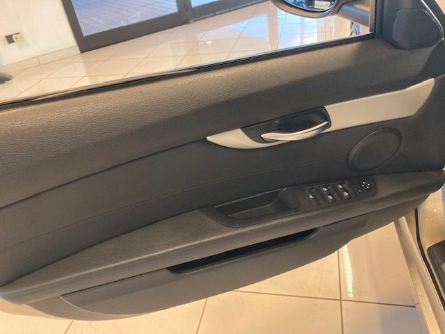 BMW Z4 usata, con Fari bi-xeno