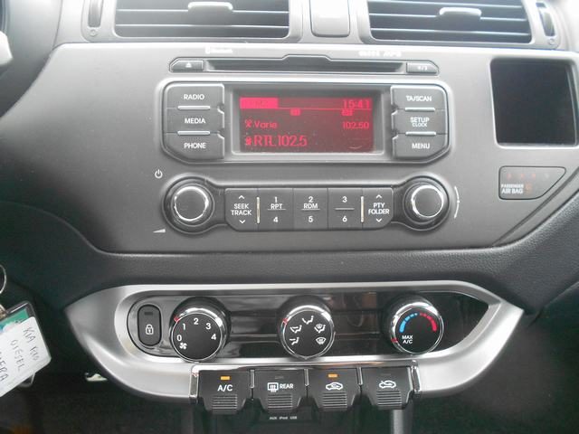 KIA Rio usata, con Controllo trazione
