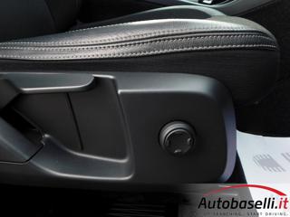 VOLVO XC40 usata, con Schermo multifunzione interamente digitale