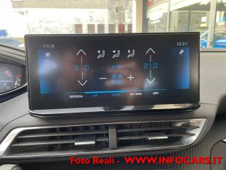 PEUGEOT 3008 usata, con Volante in pelle
