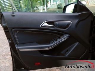 MERCEDES-BENZ CLA 200 usata 41