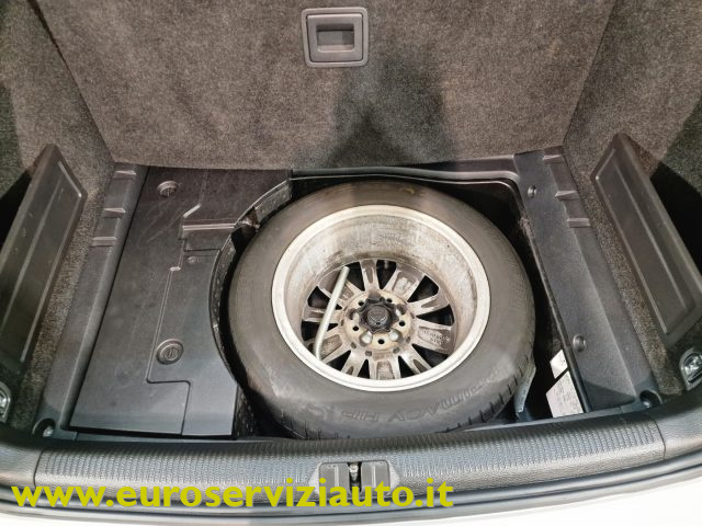 VOLKSWAGEN Passat usata 46