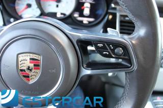 PORSCHE Macan usata, con Park Distance Control