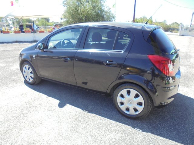 OPEL Corsa usata, con Chiusura centralizzata