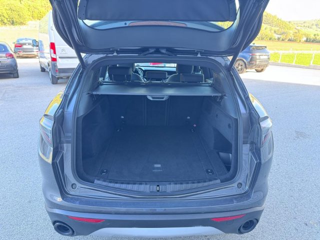 ALFA ROMEO Stelvio usata, con Sensore di pioggia