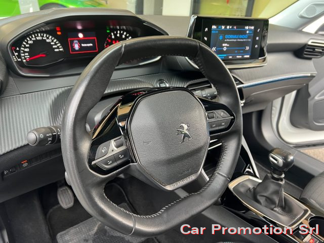 PEUGEOT 2008 usata, con Boardcomputer