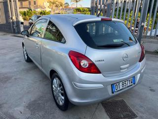 OPEL Corsa usata, con Airbag Passeggero
