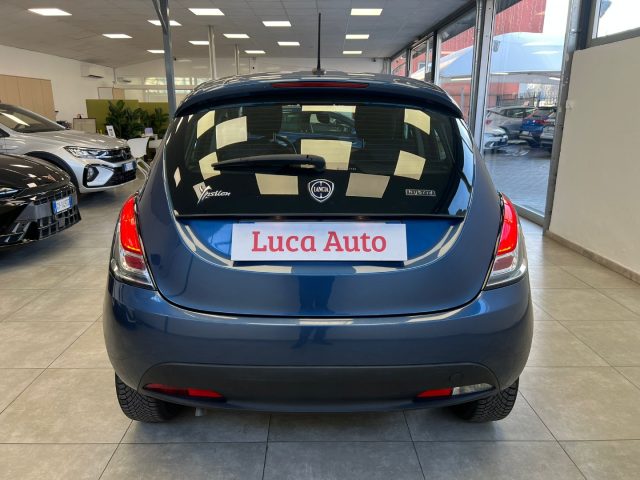 LANCIA Ypsilon usata, con Autoradio