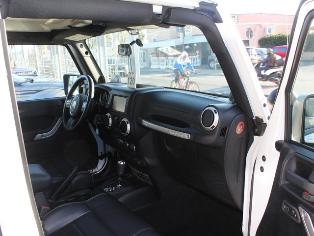 JEEP Wrangler usata, con Controllo trazione