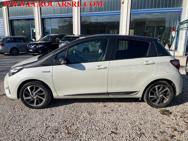 TOYOTA Yaris usata, con Cerchi in lega