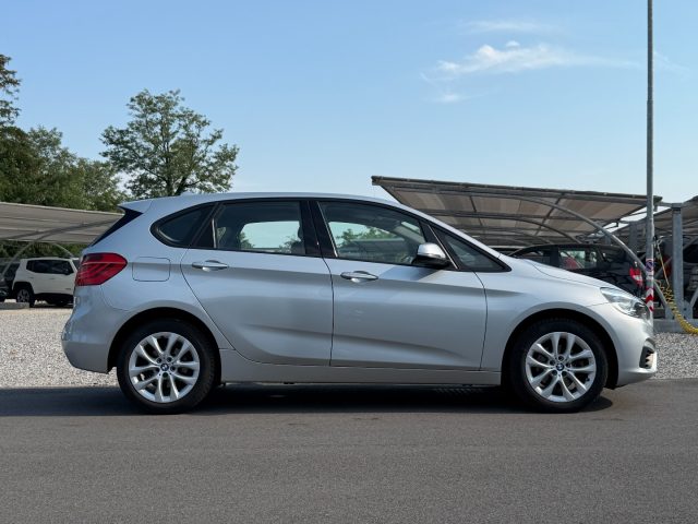 BMW 216 usata, con Autoradio