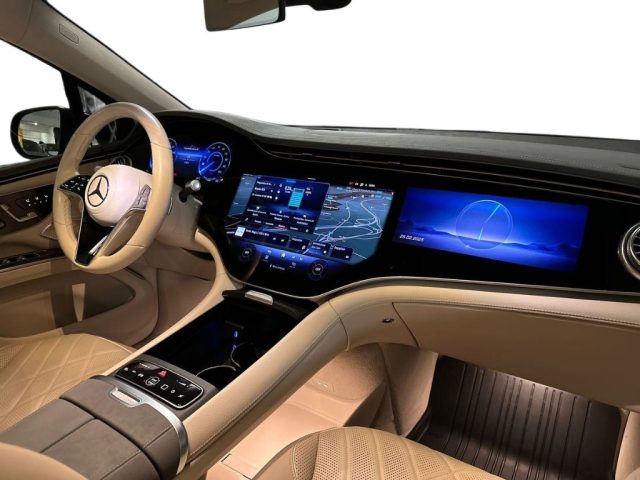 MERCEDES-BENZ EQS usata, con Interni in pelle