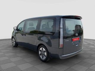 HYUNDAI Staria usata 2