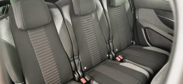 PEUGEOT 5008 usata 56