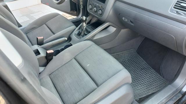 VOLKSWAGEN Golf usata, con ESP