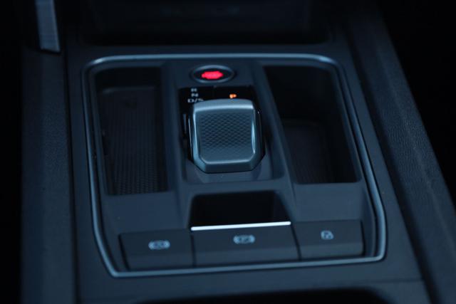 CUPRA Formentor usata, con Carica per smartphone a induzione