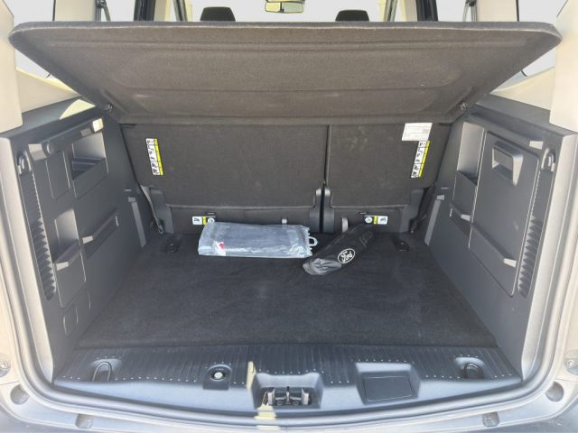 FORD Tourneo Courier usata 12