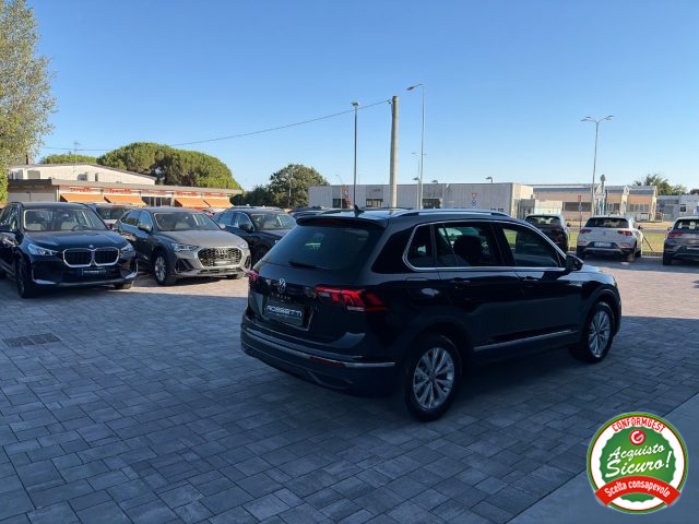 VOLKSWAGEN Tiguan usata, con Cerchi in lega