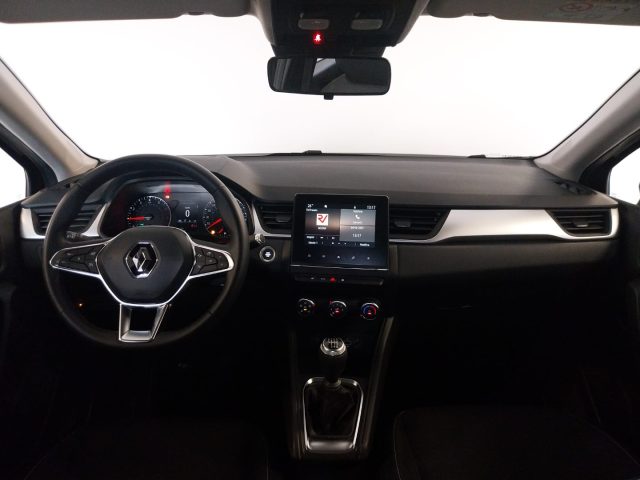 RENAULT Captur usata, con USB