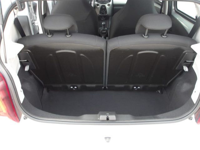 TOYOTA Aygo usata, con Specchietti laterali elettrici