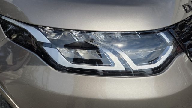 LAND ROVER Discovery Sport usata, con Boardcomputer