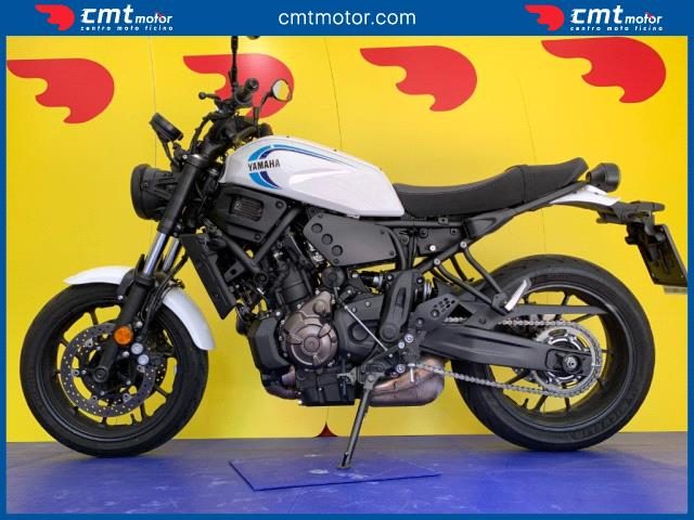 YAMAHA XSR 700 usata 2