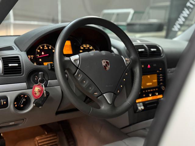 PORSCHE Cayenne usata, con Chiusura centralizzata