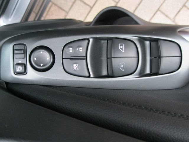 NISSAN Juke usata, con Sistema di navigazione