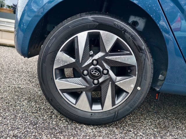 HYUNDAI i10 usata, con Servosterzo