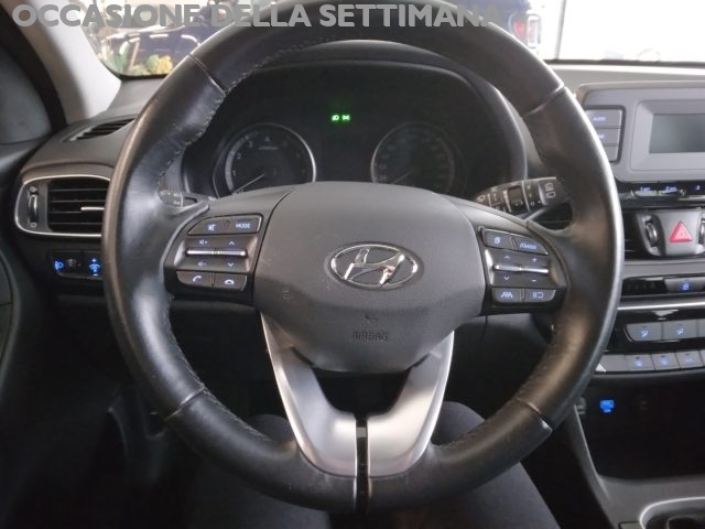 HYUNDAI i30 usata 13