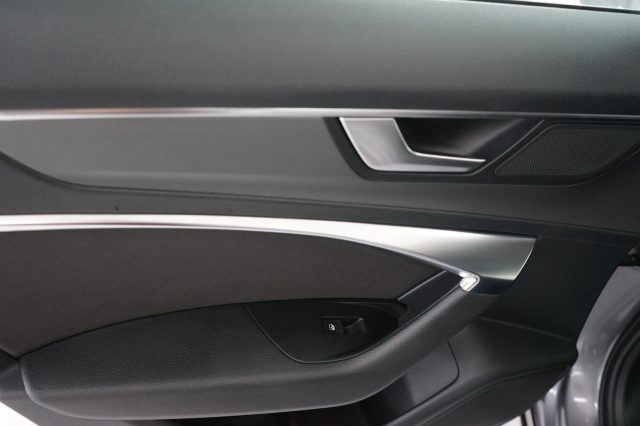 AUDI A6 usata, con Sensori di parcheggio posteriori
