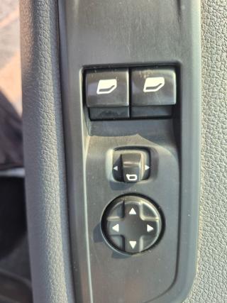 PEUGEOT Expert usata, con Chiusura centralizzata