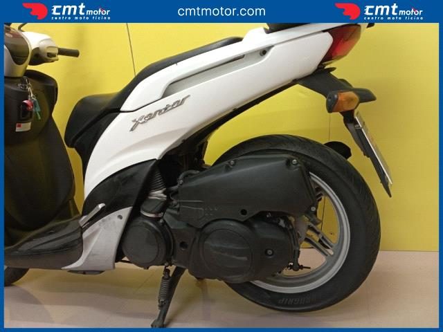 YAMAHA Xenter 150 usata 9