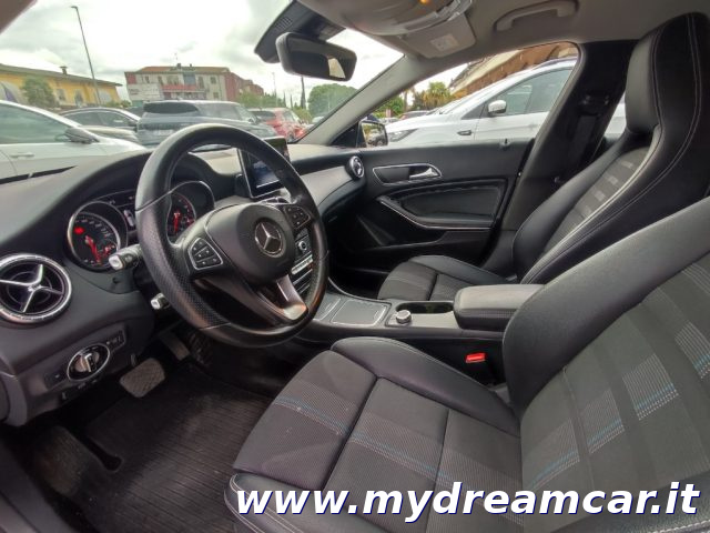 MERCEDES-BENZ CLA 200 usata, con Cerchi in lega