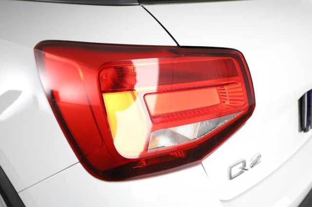 AUDI Q2 usata 8